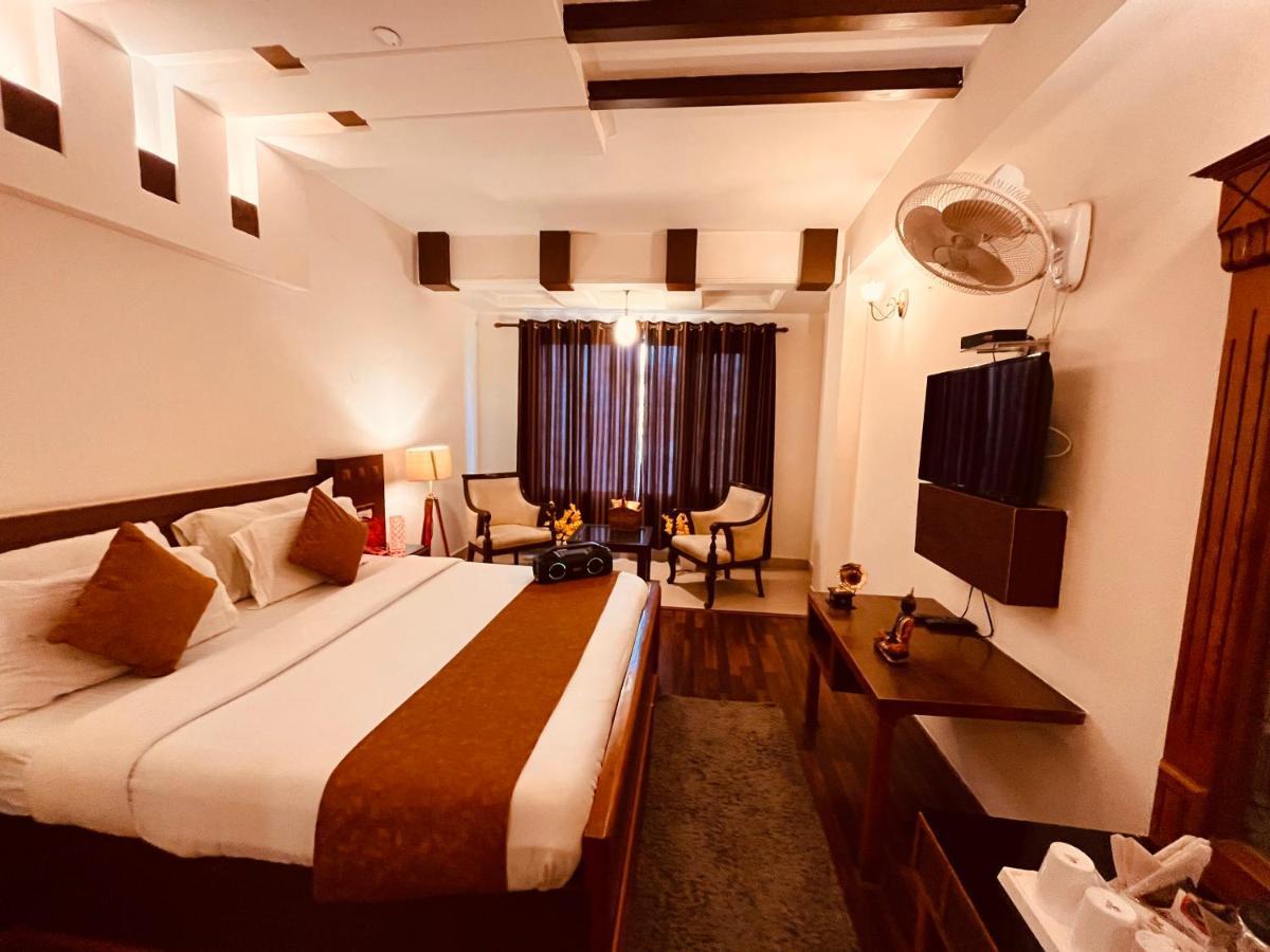 Snow Palm Resort, Manali Extérieur photo