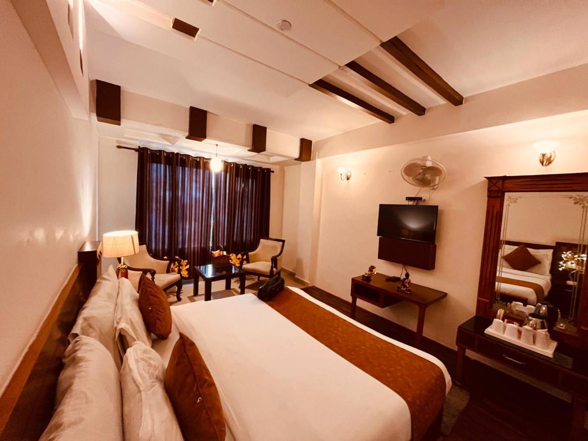 Snow Palm Resort, Manali Extérieur photo
